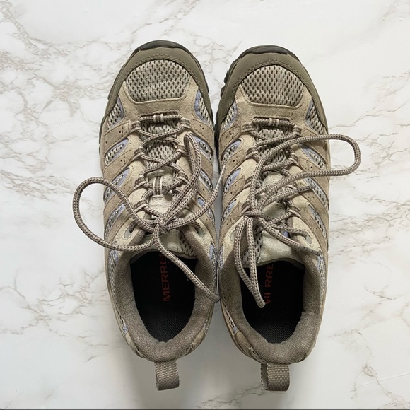 Merrell Moab hiking shoe - Picture 4 of 6